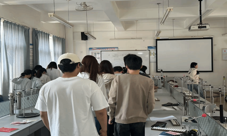 信用网博彩